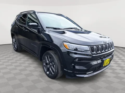 More photos of 2025 Jeep Compass Limited at Auburn CDJR, WA
