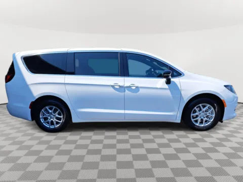 More photos of 2025 Chrysler Voyager LX at Auburn CDJR, WA
