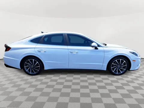 More photos of 2022 Hyundai Sonata Limited at Auburn CDJR, WA