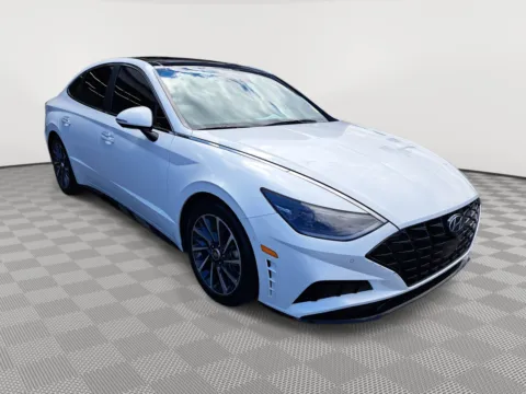 More photos of 2022 Hyundai Sonata Limited at Auburn CDJR, WA