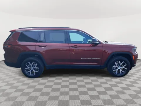 More photos of 2025 Jeep Grand Cherokee L Limited at Auburn CDJR, WA