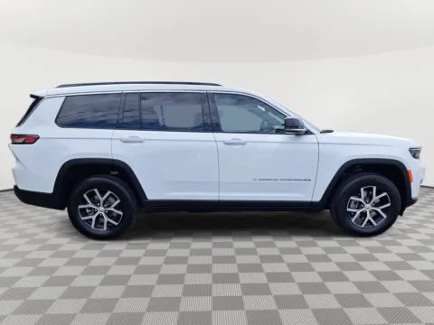 More photos of 2025 Jeep Grand Cherokee L Limited at Auburn CDJR, WA