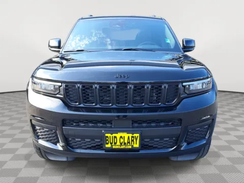 Another view of 2025 Jeep Grand Cherokee L Altitude X for sale in Auburn, WA at Auburn CDJR