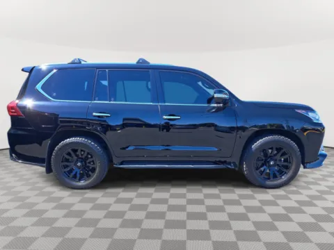 More photos of 2020 Lexus LX 570 at Auburn CDJR, WA