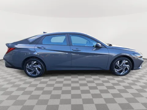 More photos of 2025 Hyundai Elantra SEL Sport at Auburn CDJR, WA