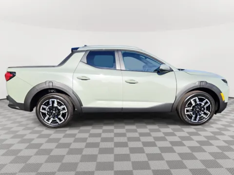 More photos of 2025 Hyundai Santa Cruz Limited at Auburn CDJR, WA
