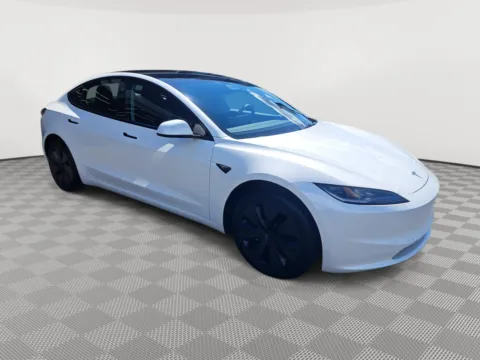 More photos of 2024 Tesla Model 3 Long Range at Auburn CDJR, WA