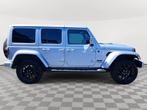 More photos of 2022 Jeep Wrangler Unlimited High Altitude at Auburn CDJR, WA