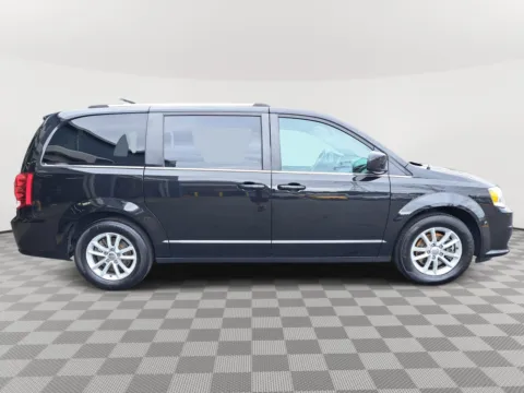 More photos of 2020 Dodge Grand Caravan SXT at Auburn CDJR, WA