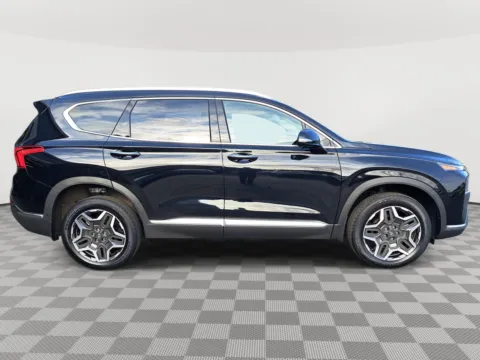 More photos of 2022 Hyundai Santa Fe Limited at Auburn CDJR, WA