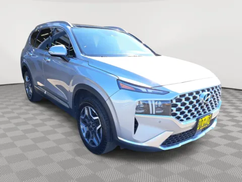 More photos of 2022 Hyundai Santa Fe Limited at Auburn CDJR, WA