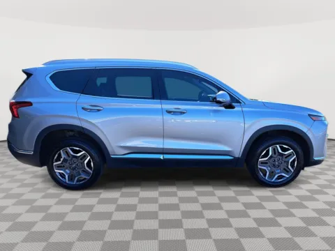 More photos of 2022 Hyundai Santa Fe Limited at Auburn CDJR, WA