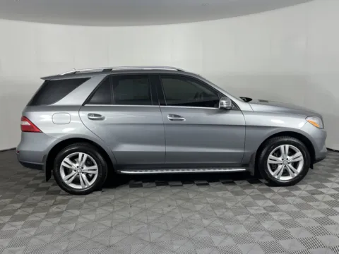 More photos of 2015 Mercedes-Benz M-Class ML 250 BlueTEC at Auburn CDJR, WA