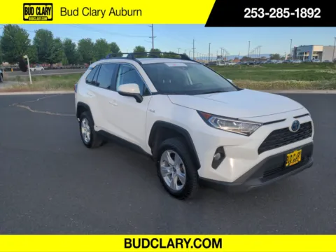 White 2021 Toyota RAV4 Hybrid XLE for sale in Auburn, WA