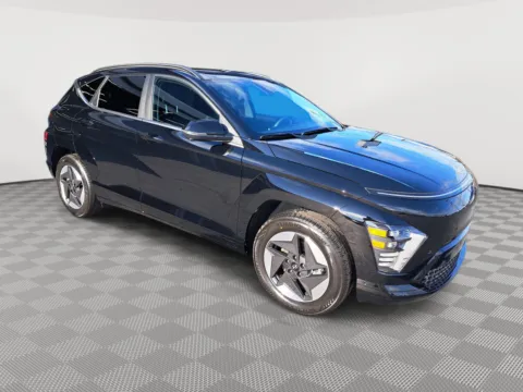 More photos of 2025 Hyundai Kona Electric Limited at Auburn CDJR, WA