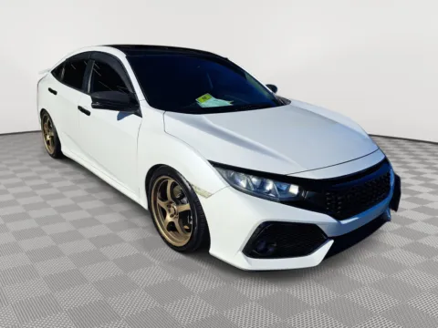 More photos of 2017 Honda Civic Sedan Si at Auburn CDJR, WA