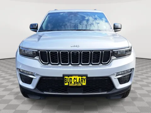 Another view of 2025 Jeep Grand Cherokee Limited for sale in Auburn, WA at Auburn CDJR