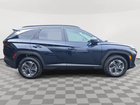 More photos of 2025 Hyundai Tucson Hybrid Blue at Auburn CDJR, WA