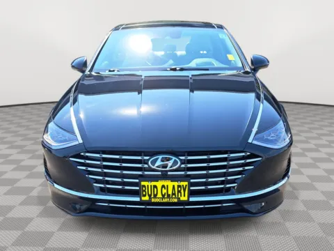 Another view of 2023 Hyundai Sonata Hybrid Limited for sale in Auburn, WA at Auburn CDJR