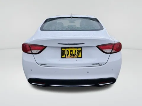 More photos of 2015 Chrysler 200 C at Auburn CDJR, WA