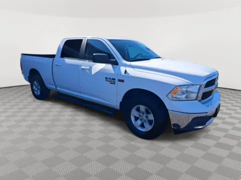 More photos of 2019 Ram 1500 Classic SLT at Auburn CDJR, WA