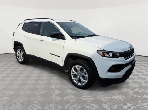 More photos of 2024 Jeep Compass Latitude at Auburn CDJR, WA