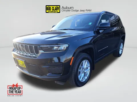 Black 2025 Jeep Grand Cherokee Laredo X for sale in Auburn, WA