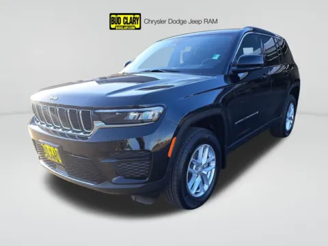 Black 2025 Jeep Grand Cherokee Laredo X for sale in Auburn, WA