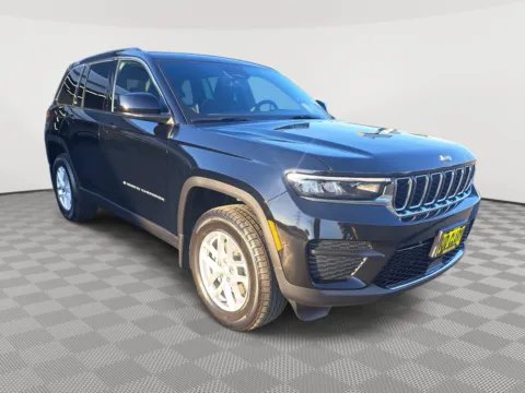 More photos of 2025 Jeep Grand Cherokee Laredo X at Auburn CDJR, WA