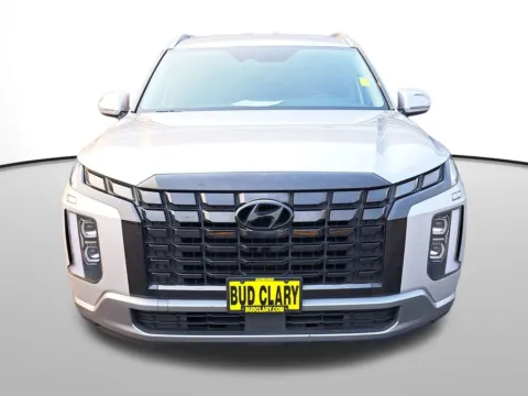 Photos of 2024 Hyundai Palisade SEL for sale in Auburn, WA at Auburn CDJR