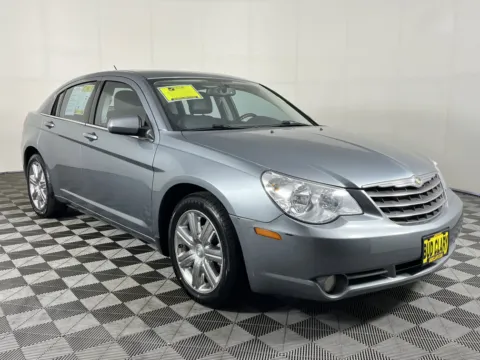 More photos of 2010 Chrysler Sebring Limited at Auburn CDJR, WA