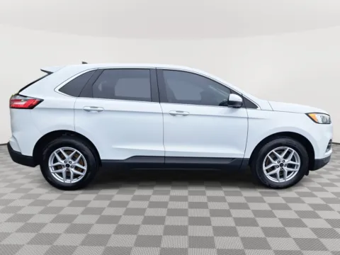 More photos of 2023 Ford Edge SEL at Auburn CDJR, WA