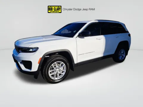 White 2025 Jeep Grand Cherokee Laredo X for sale in Auburn, WA