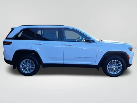 More photos of 2025 Jeep Grand Cherokee Laredo X at Auburn CDJR, WA