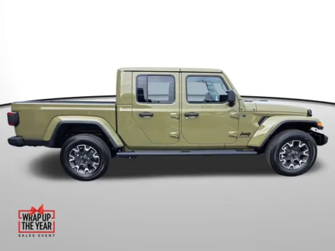 More photos of 2025 Jeep Gladiator Sport S at Auburn CDJR, WA