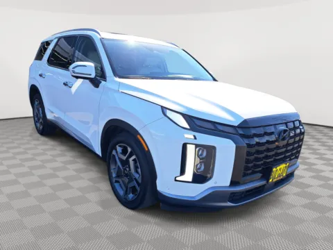 More photos of 2023 Hyundai Palisade Limited at Auburn CDJR, WA