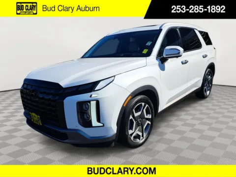 White 2023 Hyundai Palisade Limited for sale in Auburn, WA