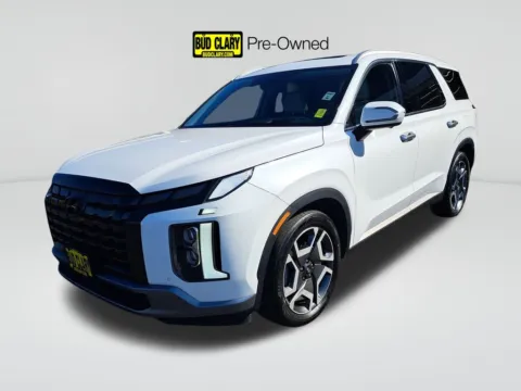 White 2023 Hyundai Palisade Limited for sale in Auburn, WA