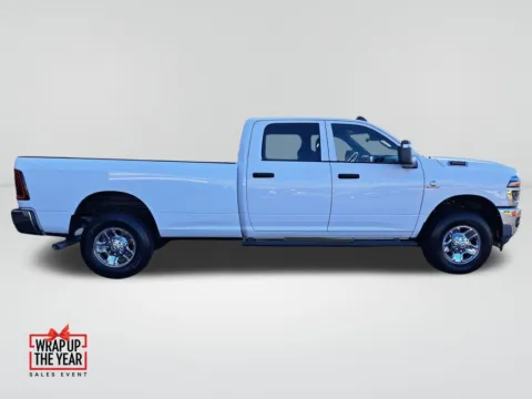 More photos of 2026 Ram 3500 Tradesman at Auburn CDJR, WA