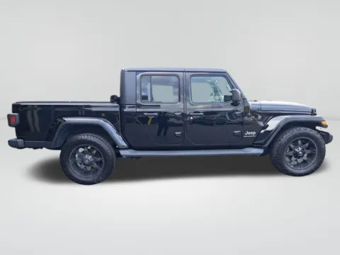 More photos of 2023 Jeep Gladiator Overland at Auburn CDJR, WA