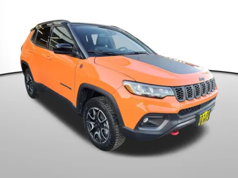 Another view of 2026 Jeep Compass Trailhawk for sale in Auburn, WA at Auburn CDJR