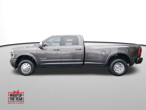 Photos of 2026 Ram 3500 Limited for sale in Auburn, WA at Auburn CDJR