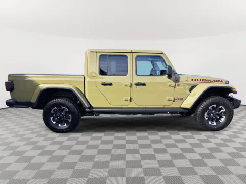 More photos of 2025 Jeep Gladiator Rubicon X at Auburn CDJR, WA