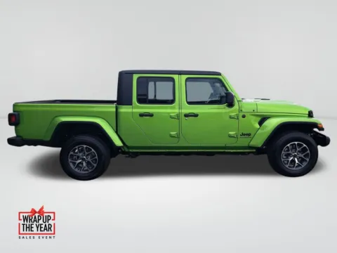 More photos of 2025 Jeep Gladiator Sport S at Auburn CDJR, WA