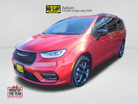 Red 2026 Chrysler Pacifica Limited for sale in Auburn, WA