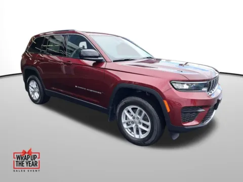 Another view of 2025 Jeep Grand Cherokee Laredo X for sale in Auburn, WA at Auburn CDJR