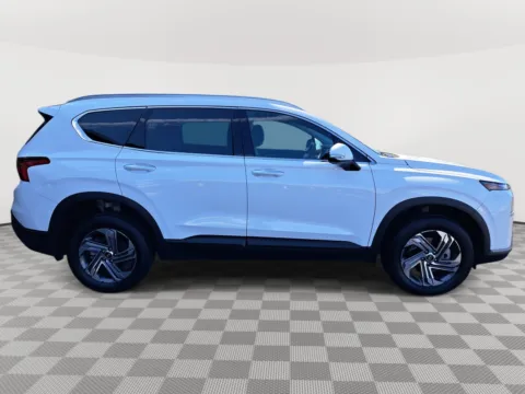 More photos of 2023 Hyundai Santa Fe SEL at Auburn CDJR, WA