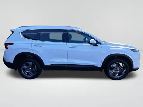 More photos of 2023 Hyundai Santa Fe SEL at Auburn CDJR, WA