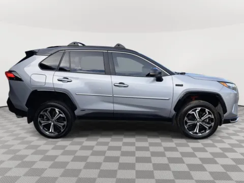 More photos of 2022 Toyota RAV4 Prime XSE at Auburn CDJR, WA