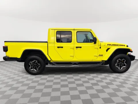More photos of 2023 Jeep Gladiator Rubicon at Auburn CDJR, WA